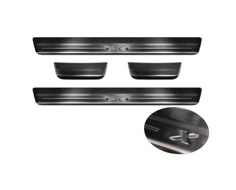 Black stainless steel Door sills suitable for Toyota Aygo X 2022- 'Lines X' - 4-piece, Image 5