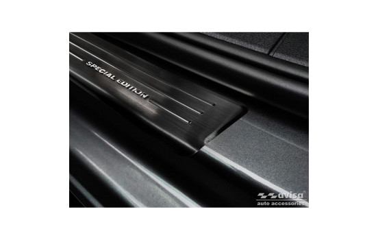 Black stainless steel door sills suitable for Volkswagen Caddy V 2020- - 'Special Edition' - 2-piece, Image 3