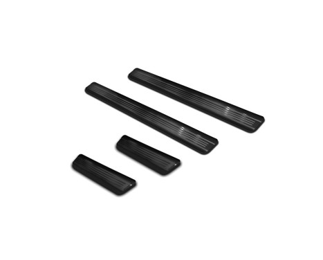 Black stainless steel door sills suitable for Volkswagen Golf VIII HB 2020- Brushed Steel 'Lines' - 4-piece, Image 4