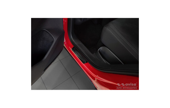 Black stainless steel door sills suitable for Volkswagen Tiguan II 2016-2020 & FL 2020- 'Hybrid' - 4-piece, Image 4