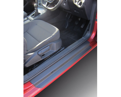 RGM Door sills Volkswagen Golf VII 3-door 2012-2020 2-piece