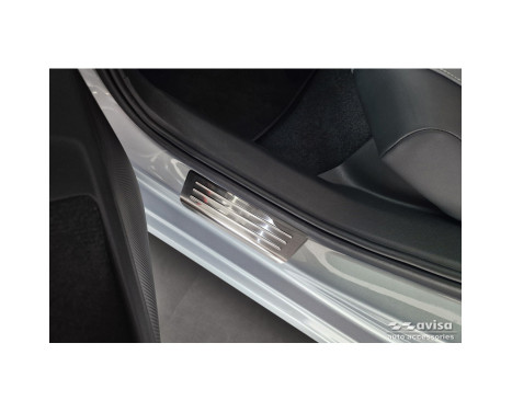 Stainless steel door sill moldings suitable for Volkswagen Passat Variant (CJ5) incl. R-Line & Hybrid 2024- 'Lin, Image 4