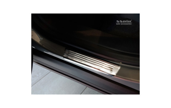 Stainless steel door sills suitable for Ford Kuga III 2019- 'Lines' - 4-piece, Image 2