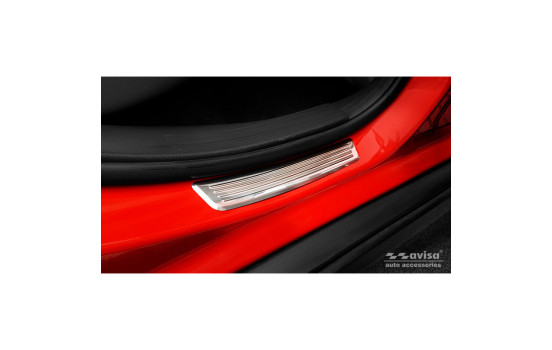Stainless steel door sills suitable for Mercedes GLA (X156) 2013-2017 & FL 2017- 2-piece (rear doors), Image 2