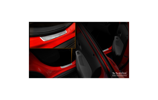 Stainless steel door sills suitable for Mercedes GLA (X156) 2013-2017 & FL 2017- 2-piece (rear doors), Image 3