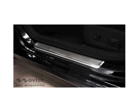 Stainless steel door sills suitable for Skoda Octavia IV Kombi 2020- 'Lines' - 4-piece