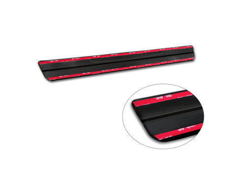 Stainless steel door sills suitable for Toyota Corolla Cross 2020 - 'Cross' 4-piece, Image 7