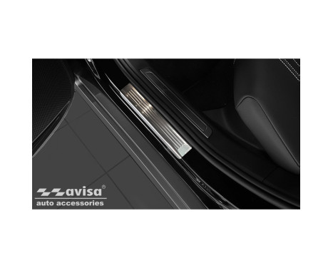 Stainless steel door sills suitable for Volkswagen Passat B8 Sedan/Variant 2014- - 'Lines' - 4-piece, Image 3