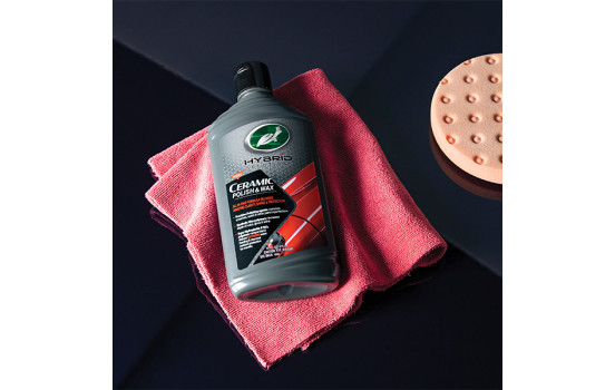 Turtle Wax Hybrid Solutions Ceramic Polish & Wax 500ml, Image 3
