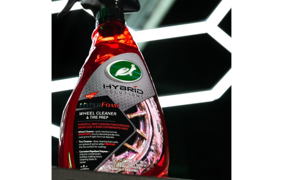 Turtle Wax Hybrid Solutions Hyperfoam Wheel & Tire Cleaner 680 ml, Image 3