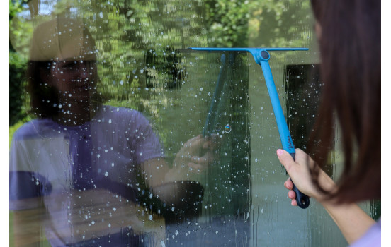 Valma Folding Window Squeegee, Image 7