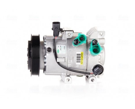 Compressor, air conditioning