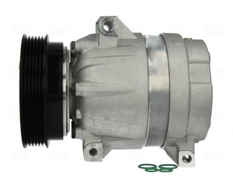 Compressor, air conditioning