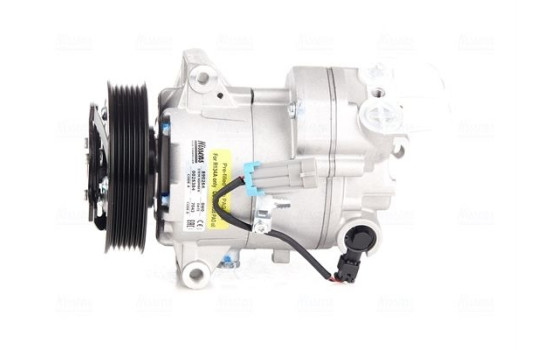 Compressor, air conditioning