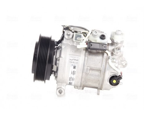 Compressor, air conditioning