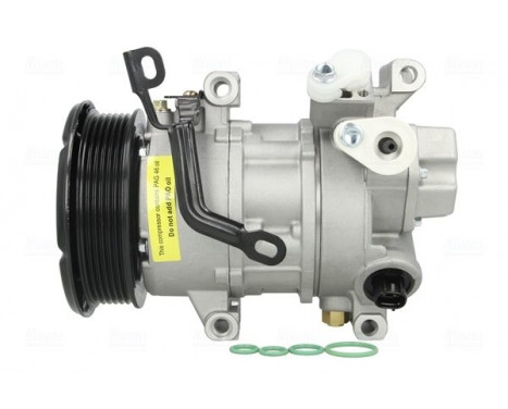 Compressor, air conditioning