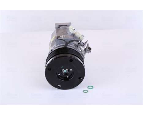 Compressor, air conditioning, Image 2