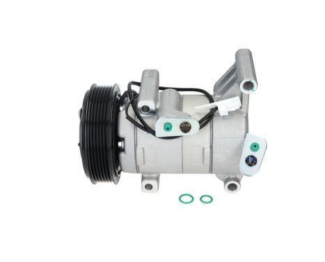 Compressor, air conditioning