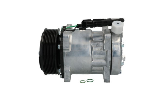 Compressor, air conditioning