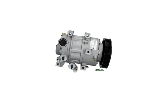 Compressor, air conditioning