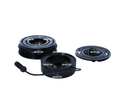 Magnetic clutch, air conditioning compressor