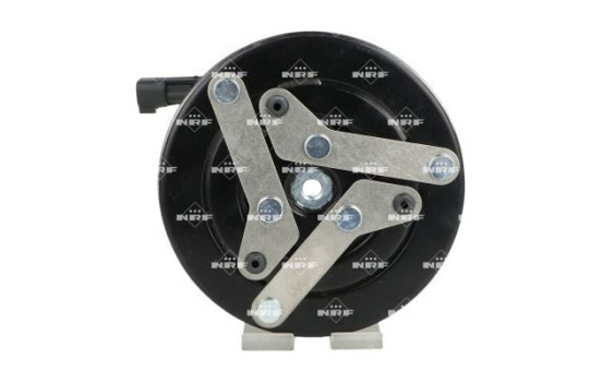 Magnetic clutch, air conditioning compressor
