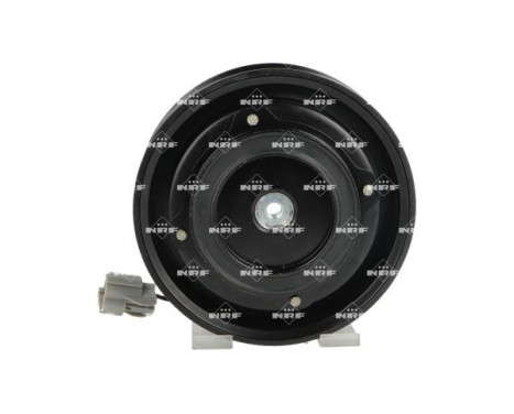 Magnetic clutch, air conditioning compressor