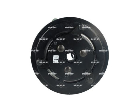 Magnetic clutch, air conditioning compressor