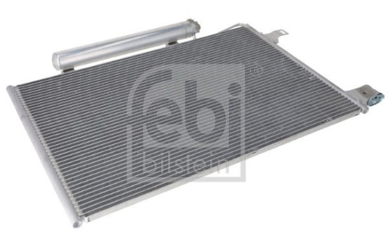 Air conditioning condenser