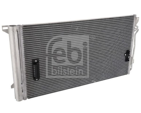 Air conditioning condenser