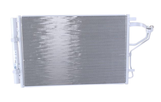 Condenser, air conditioning 940268 Nissens