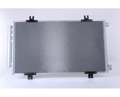 Condenser, air conditioning 940746 Nissens