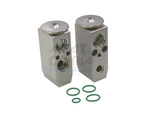 Expansion valve, air conditioning