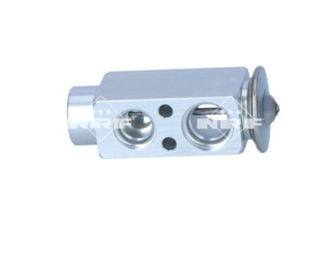 Expansion valve, air conditioning