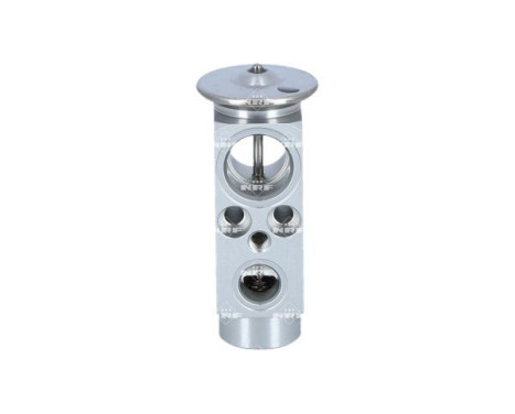 Expansion valve, air conditioning