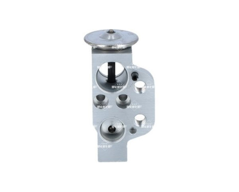 Expansion valve, air conditioning