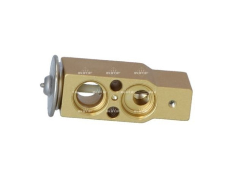 Expansion valve, air conditioning