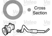 Gasket, refrigerant pipeline