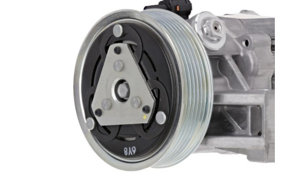 Air conditioning compressor, Image 8
