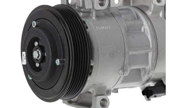 Compressor, air conditioning NEW PART, Image 2