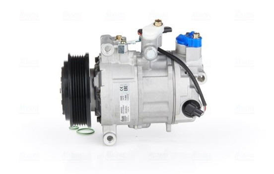 Compressor, air conditioning