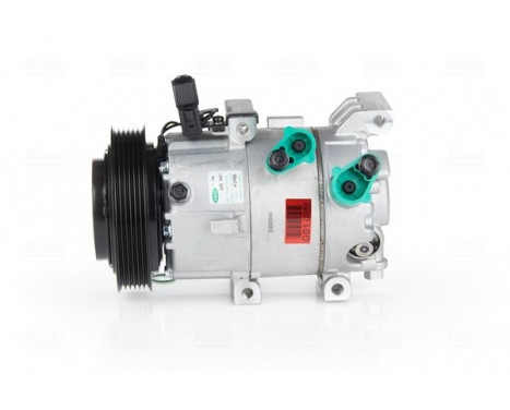 Compressor, air conditioning