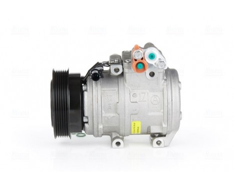 Compressor, air conditioning