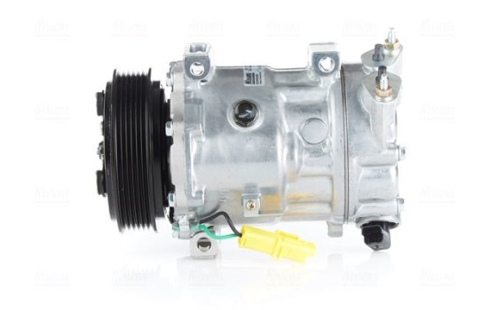 Compressor, air conditioning