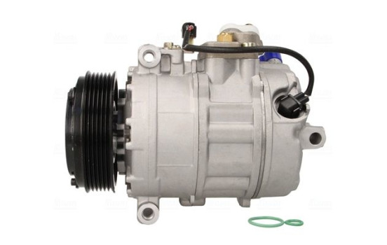Compressor, air conditioning