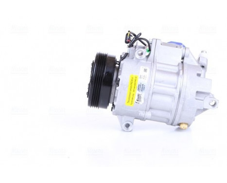 Compressor, air conditioning