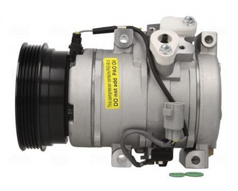 Compressor, air conditioning