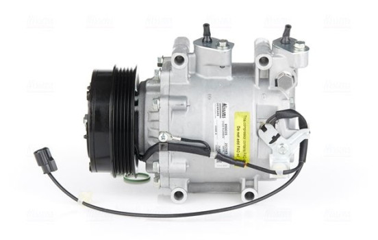 Compressor, air conditioning