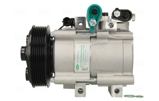 Compressor, air conditioning