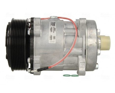Compressor, air conditioning